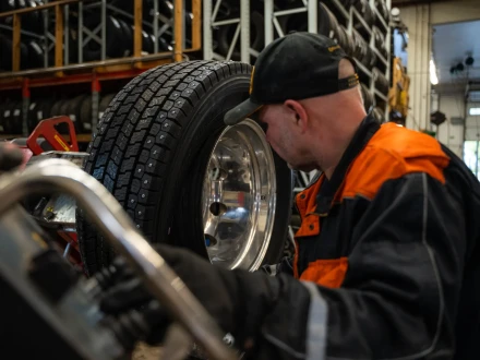 Raskaan kaluston rengaspalvelut 2025 1