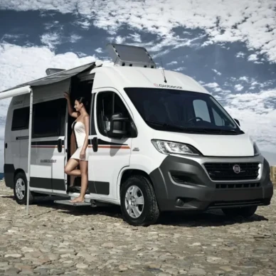 Pakettiautonvanne Dezent Van 4 kuva