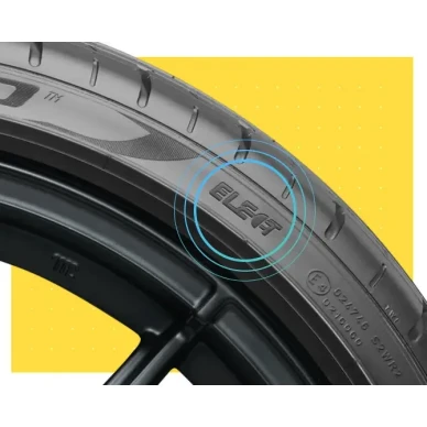 Pirelli PZERO PZ4 Sport 4 kuva
