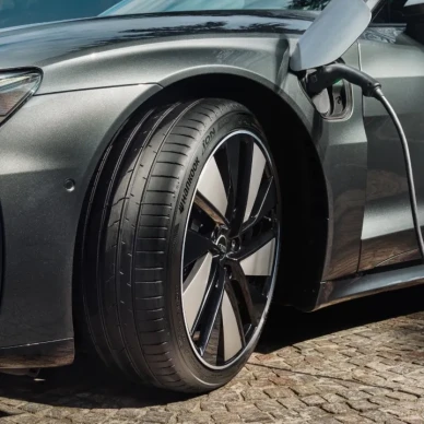 Kesarengas Hankook iON evo SUV 6 kuva